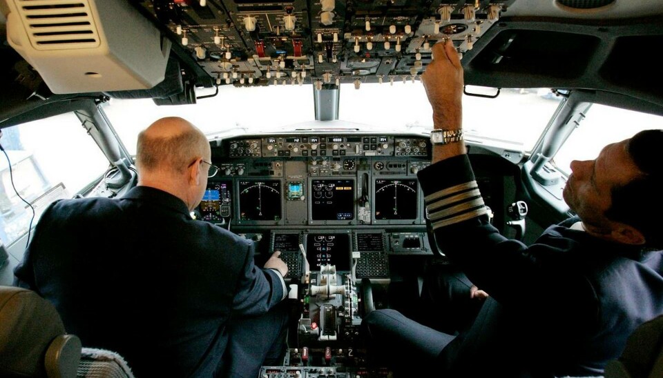 En tysk domstol frågade EU-domstolen hur dessa regler skulle tillämpas på kollektivavtalade regler om övertidsersättning för piloter