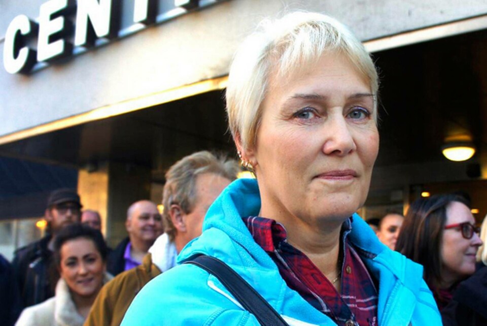Här är örhängena som orsakat tvisten. Trots att tågvärden Eva Nilsson haft liknande smycken i 14 år, reagerade SJ på dem i slutet av förra året. Nu tar facket strid. Lag &Avtal reder ut vad lagen säger och hur anställda och arbetsgivare bör agera.