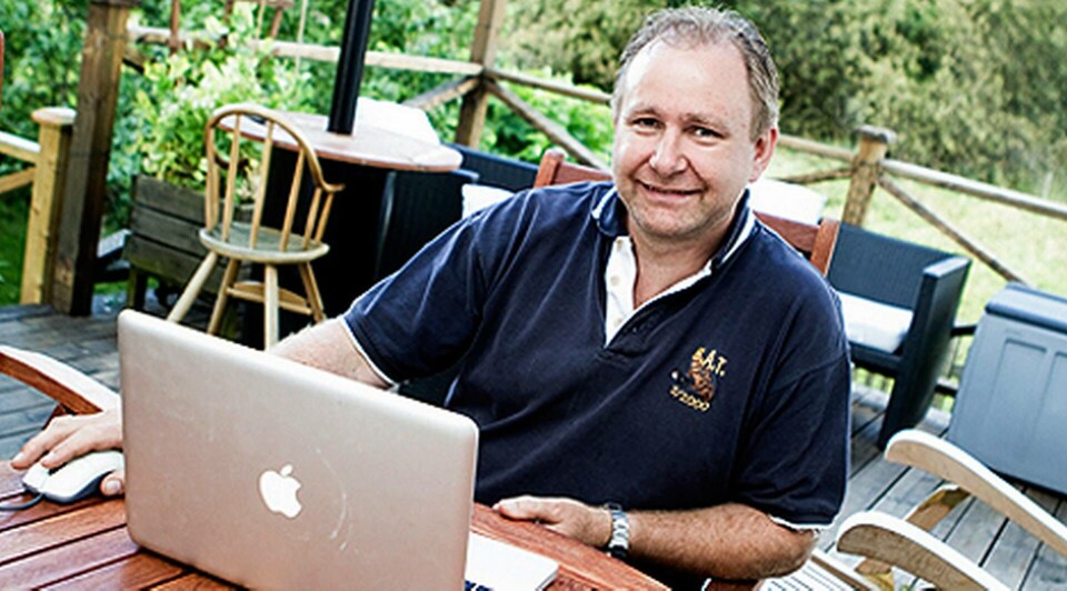 Växjöpolisen Scott Goodwin känner att han har ledningens fulla stöd för sina populära Facebookinlägg. Foto: Polisen
