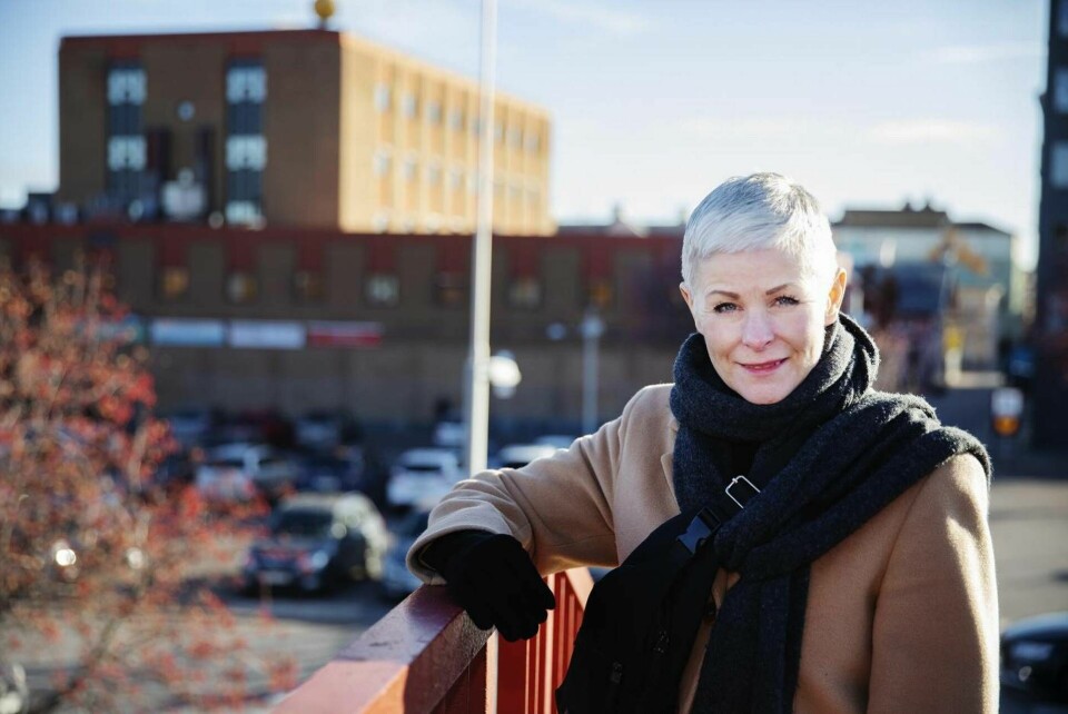 Angelica Ekholm, näringslivschef på Borlänge kommun, berättar om flera insatser som görs för att locka ny arbetskraft till ortens industrier. Foto: Maria Hansson/TT