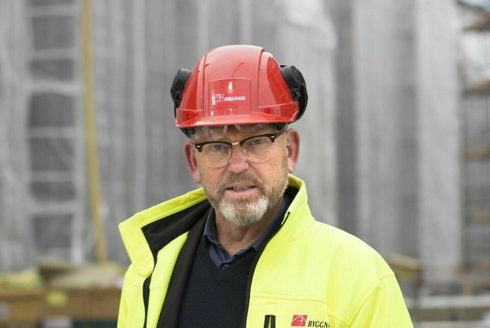 ”Vi ska ha schyssta villkor för alla arbetare, oavsett om det är en betong­arbetare från Göteborg eller en snickare från Warszawa”, säger Johan Lindholm. Foto: Terese Perman