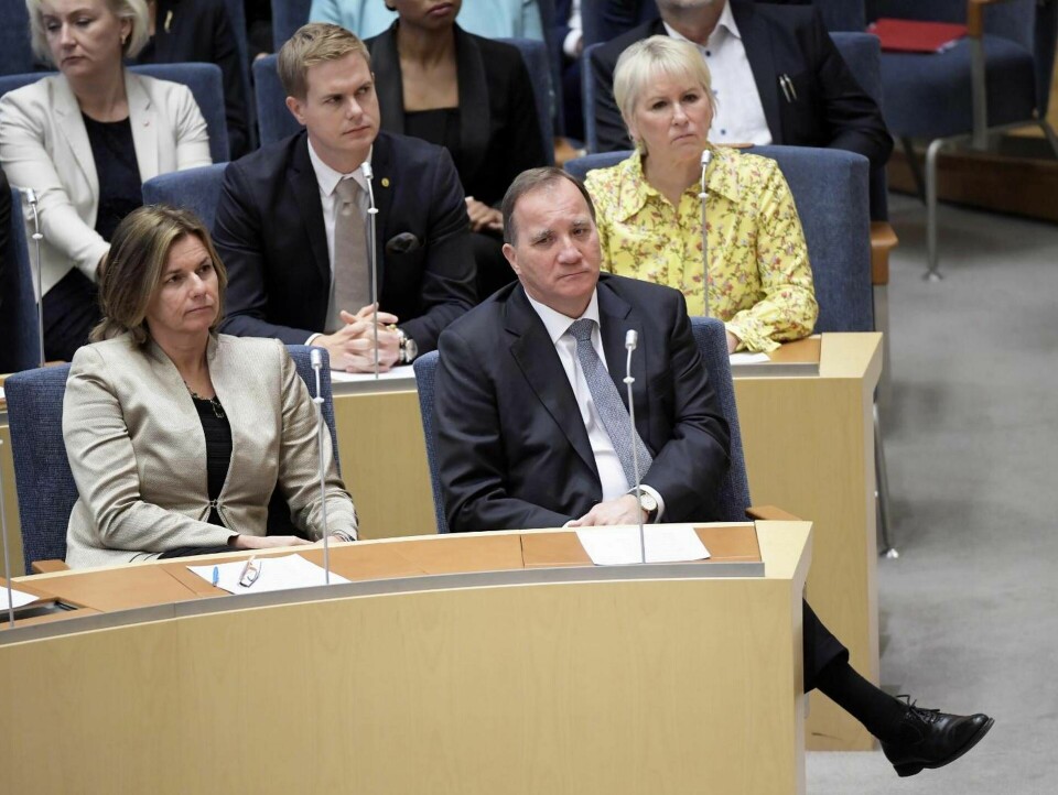 Stefan Löfven blev framröstad som statsminister den 18 januari efter flera turer där arbets­rätten hade en central roll. Det var det tredje försöket. Här med sina regeringskollegor Gustav Fridolin (MP), Margot Wallström (S) och Isabella Lövin (MP). Foto: Anders Wiklund/TT-Bild